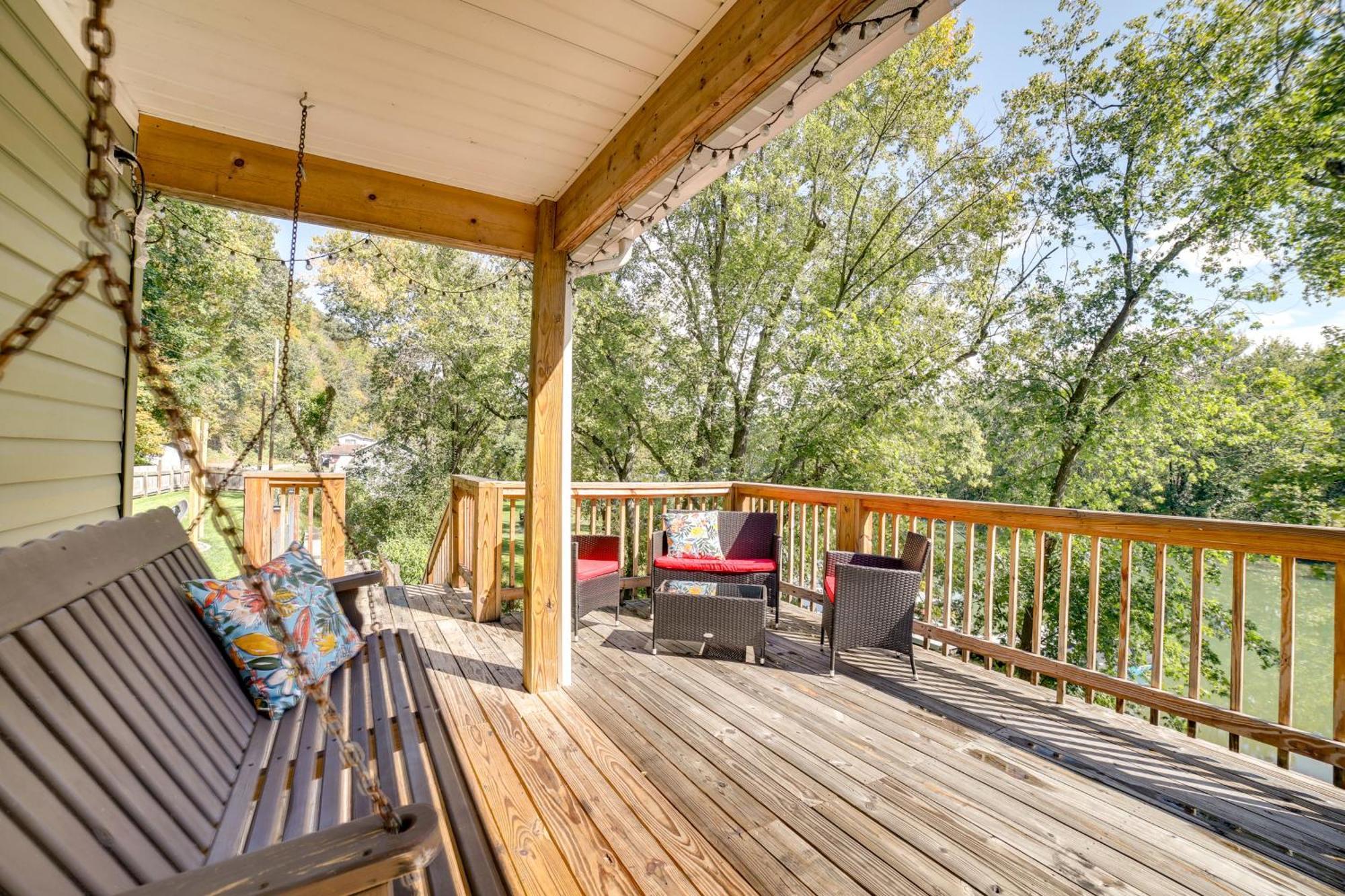 Holiday home Waterfront Allegheny River Access, Dock Slip *